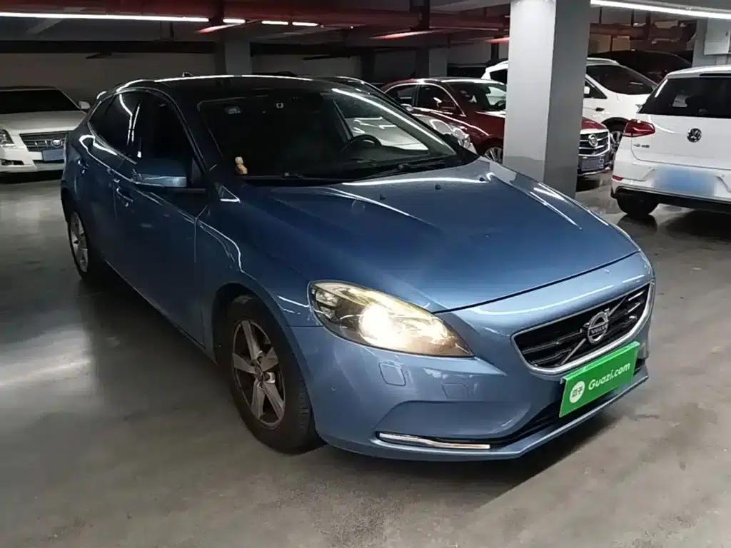 2016 Volvo V40 T3 Smart Edition — миниатюра 4