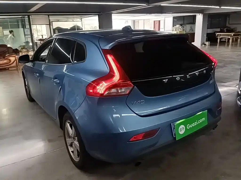 2016 Volvo V40 T3 Smart Edition — миниатюра 5
