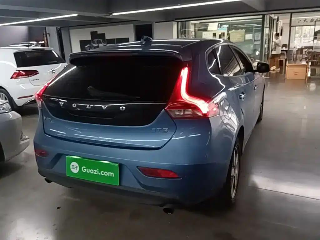 2016 Volvo V40 T3 Smart Edition — миниатюра 7