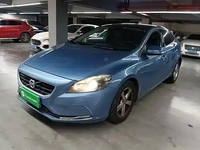 2016 Volvo V40 T3 Smart Edition