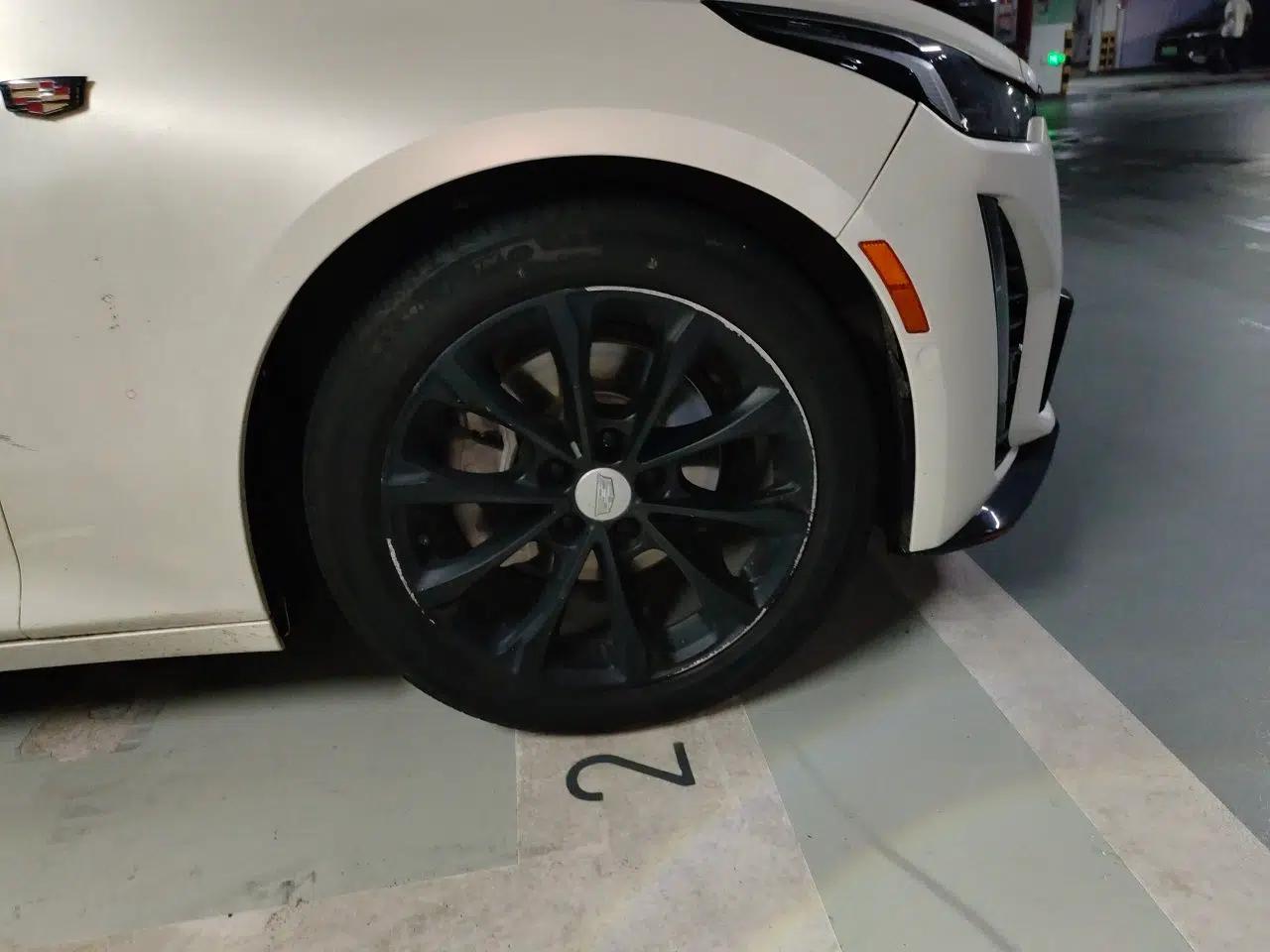 Cadillac CT5 2021 28T Luxury Model — миниатюра 8