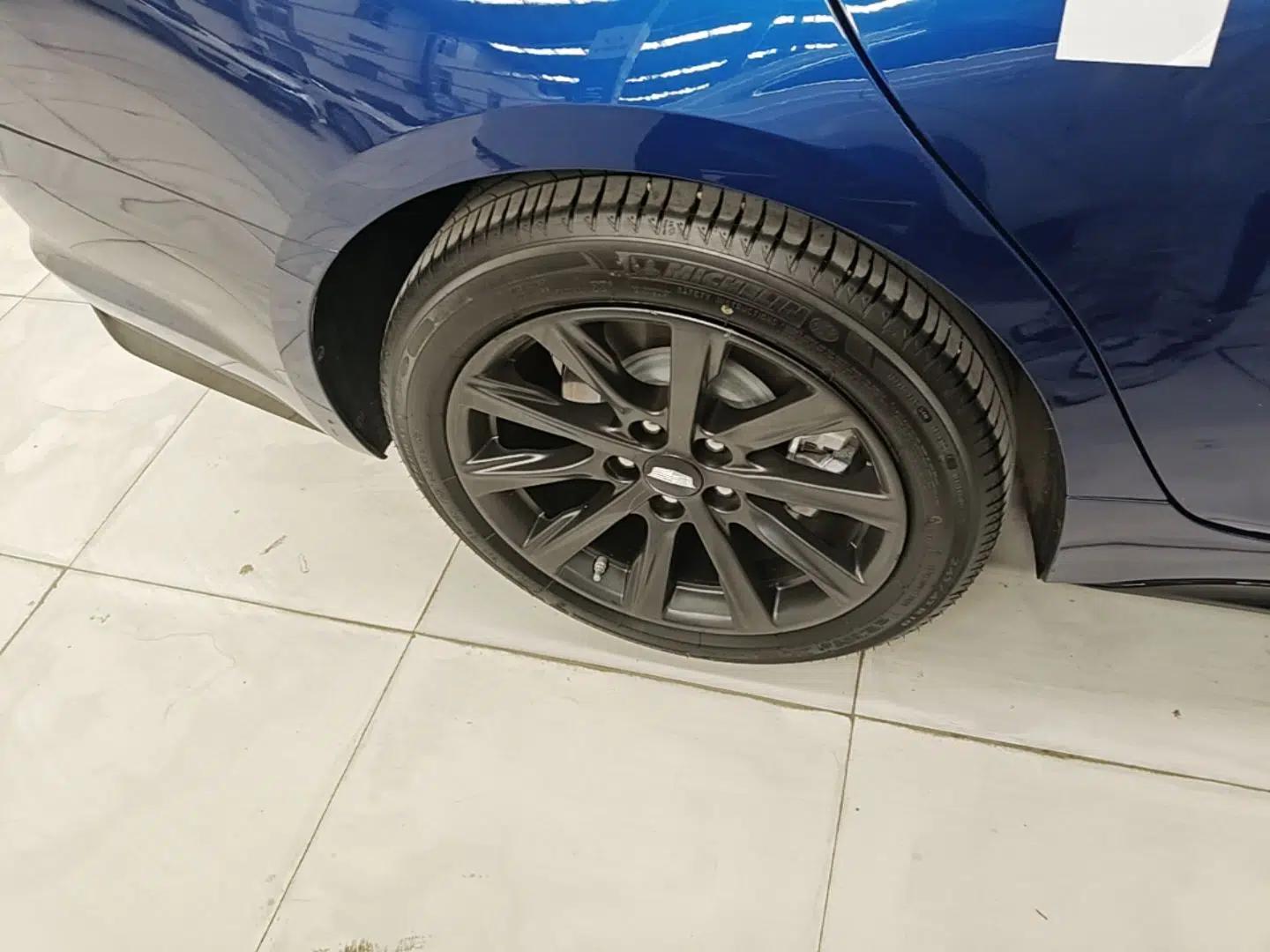 Cadillac CT5 2023 28T Prestige Model — миниатюра 11