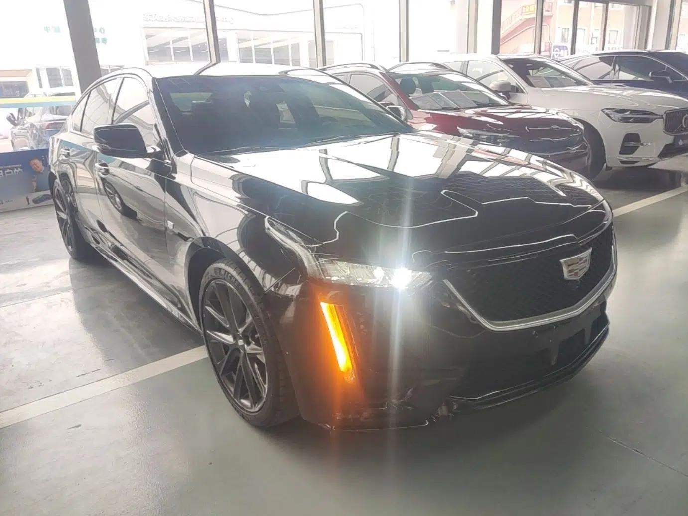 Cadillac CT5 2023 28T Platinum Edition — миниатюра 3