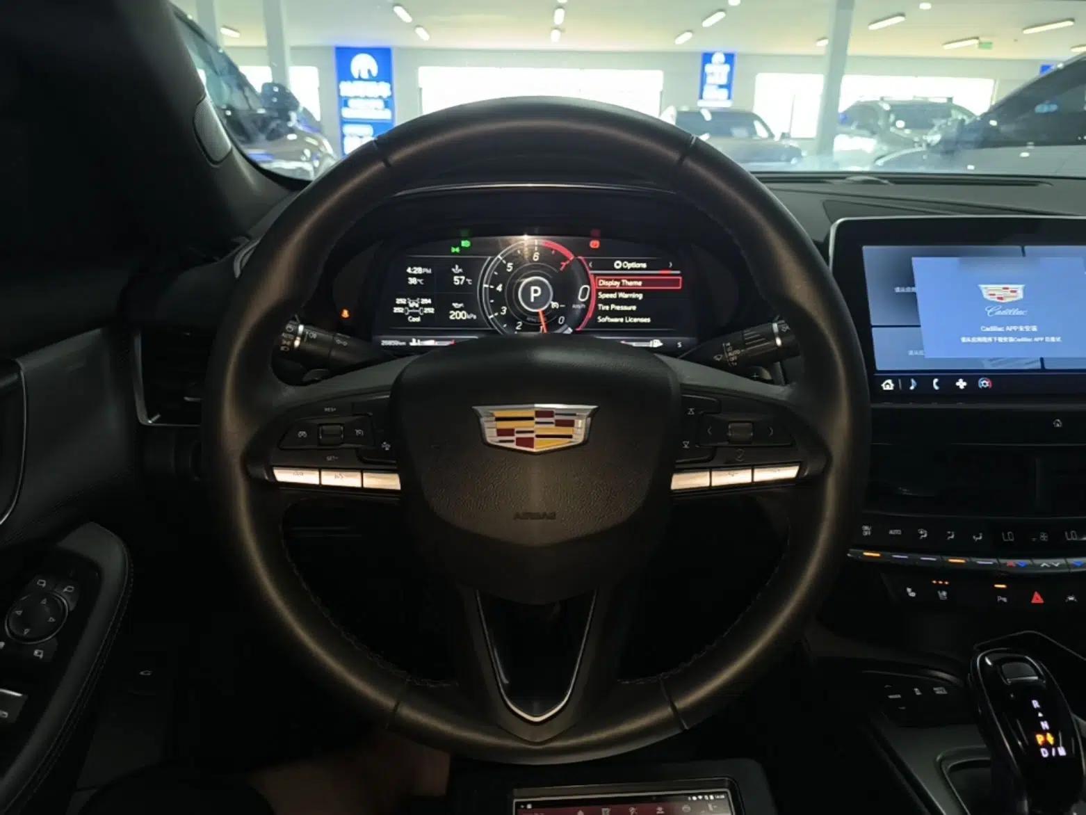 Cadillac CT5 2023 28T Luxury Edition (Standard Version) — миниатюра 18