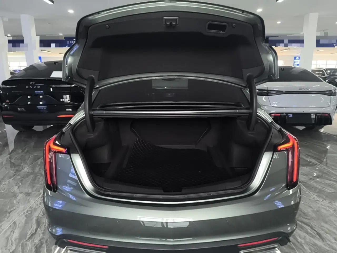 Cadillac CT5 2023 28T Luxury Edition (Standard Version) — миниатюра 27