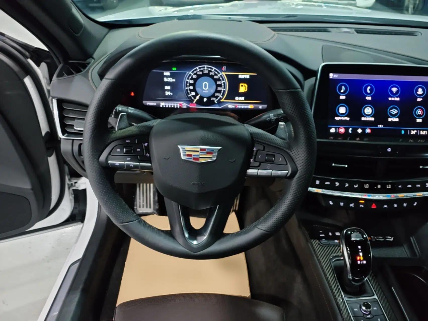 Cadillac CT5 2023 28T Platinum Edition — миниатюра 13