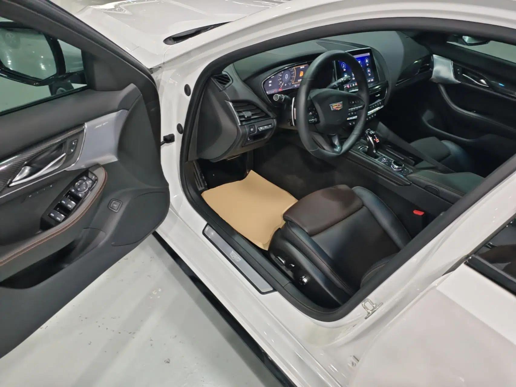 Cadillac CT5 2023 28T Platinum Edition — миниатюра 18