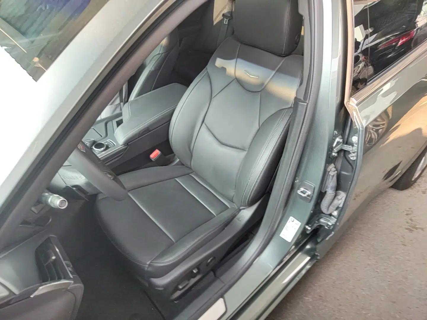 Cadillac CT5 2023 28T Luxury Edition (Standard Version) — миниатюра 17