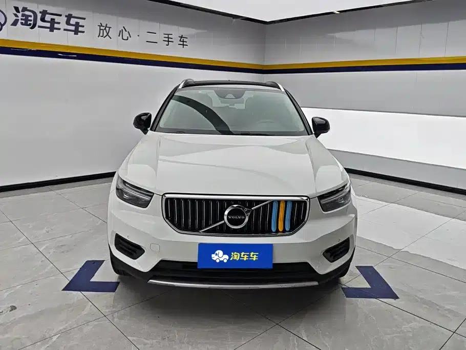 2021 Volvo XC40 T3 Smart Fashion Edition — миниатюра 2