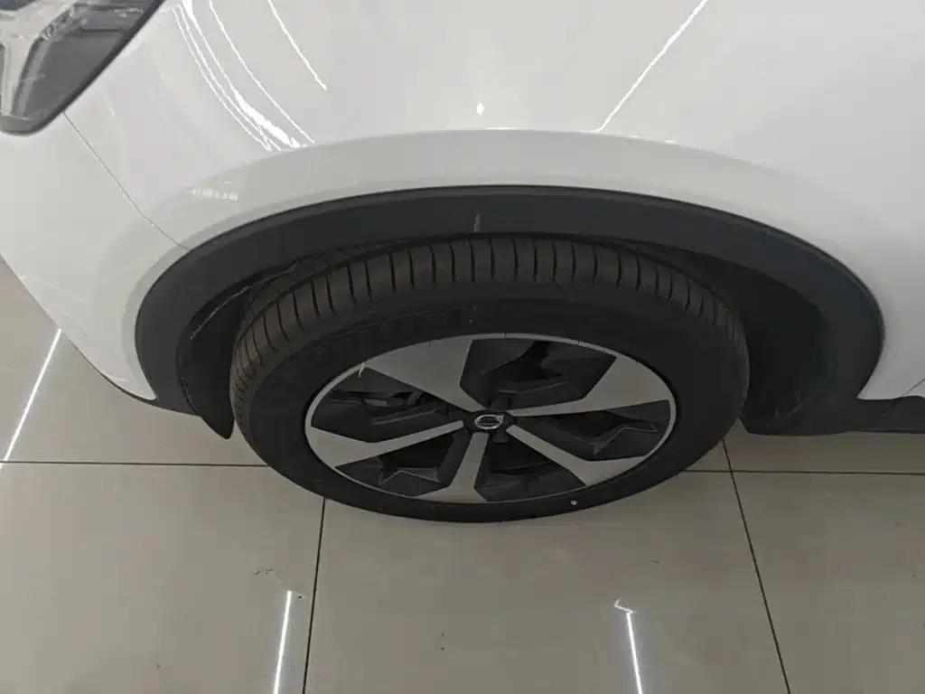 2024 Volvo XC40 B4 AWD Inscription Luxury Edition — миниатюра 23
