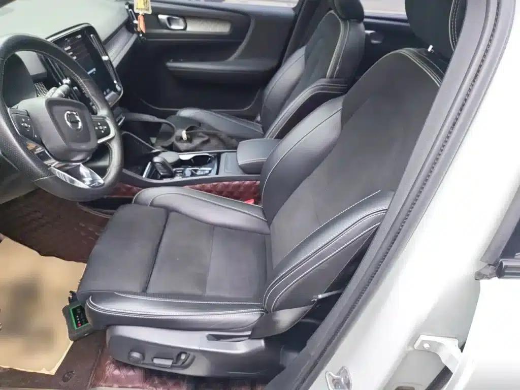 2021 Volvo XC40 T4 AWD Inscription Sport Edition — миниатюра 11