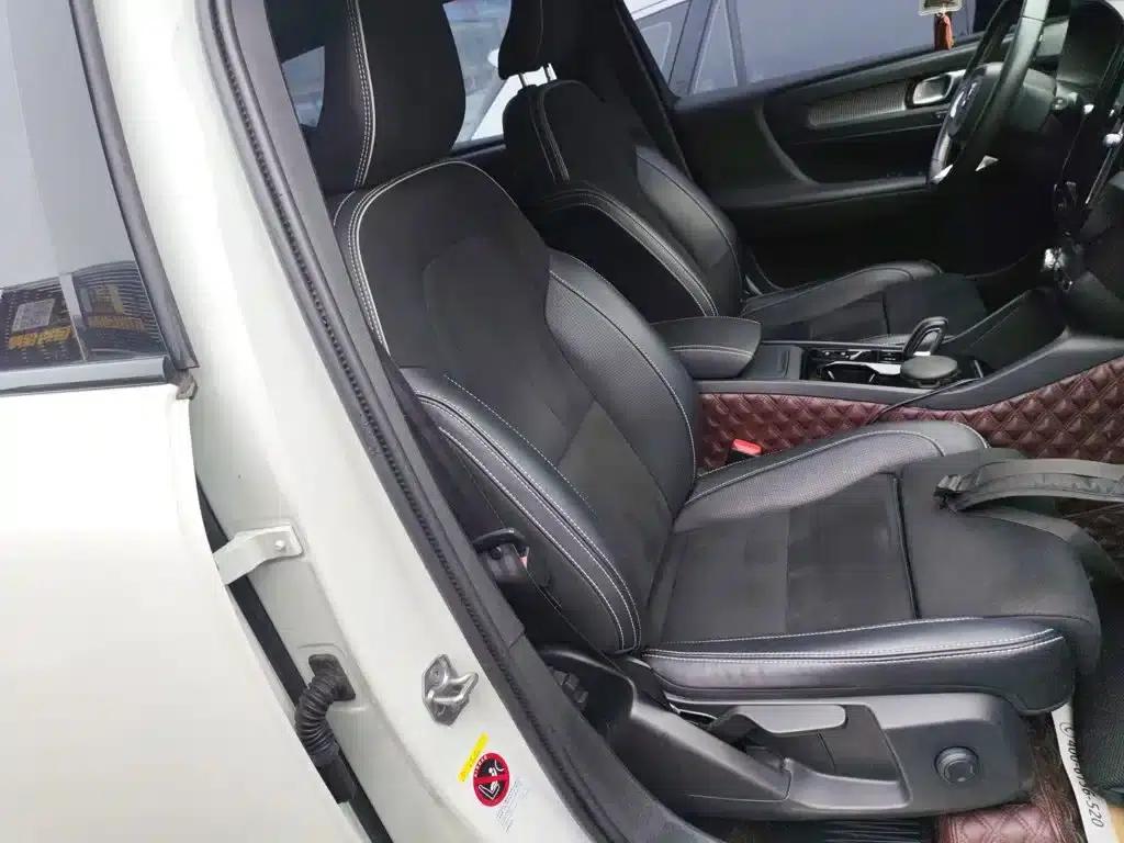 2021 Volvo XC40 T4 AWD Inscription Sport Edition — миниатюра 20