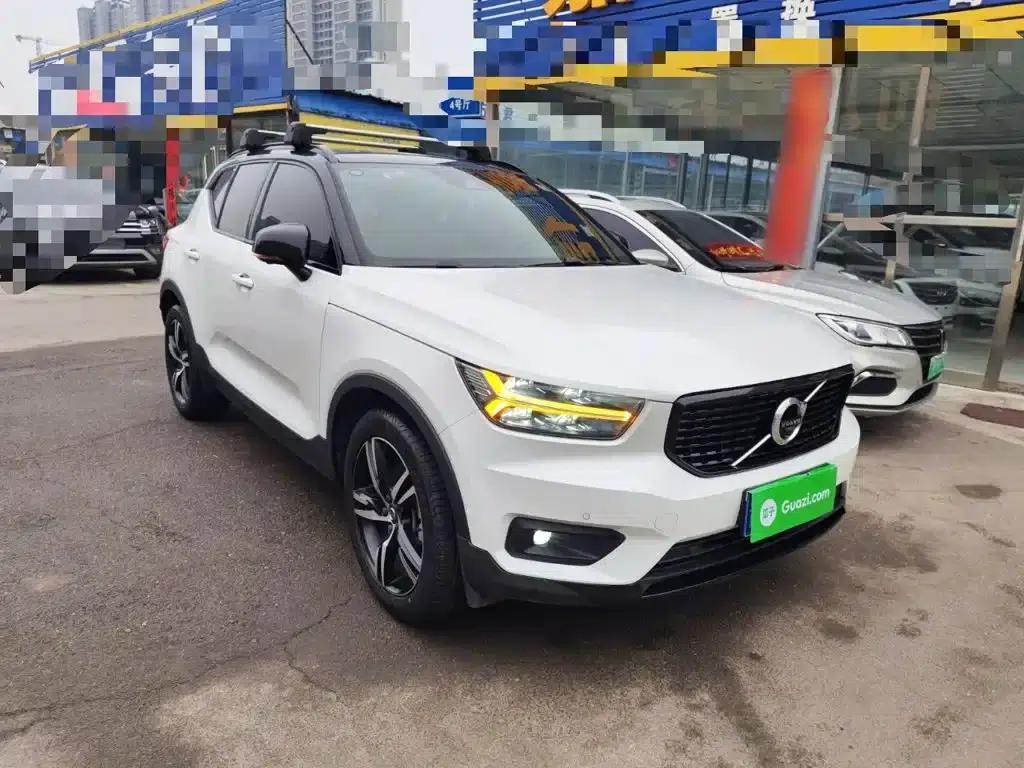 2021 Volvo XC40 T4 AWD Inscription Sport Edition — миниатюра 22