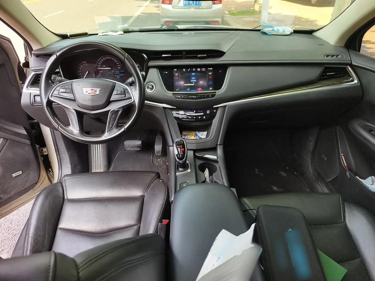 Cadillac XT5 2016 25T Luxury Model — миниатюра 9