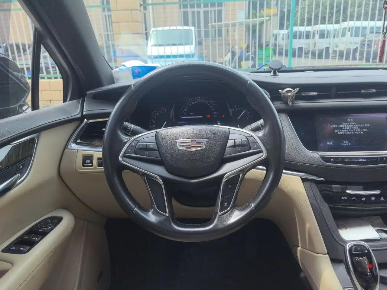 Cadillac XT5 2016 28T Four-Wheel Drive Tech Version — миниатюра 10