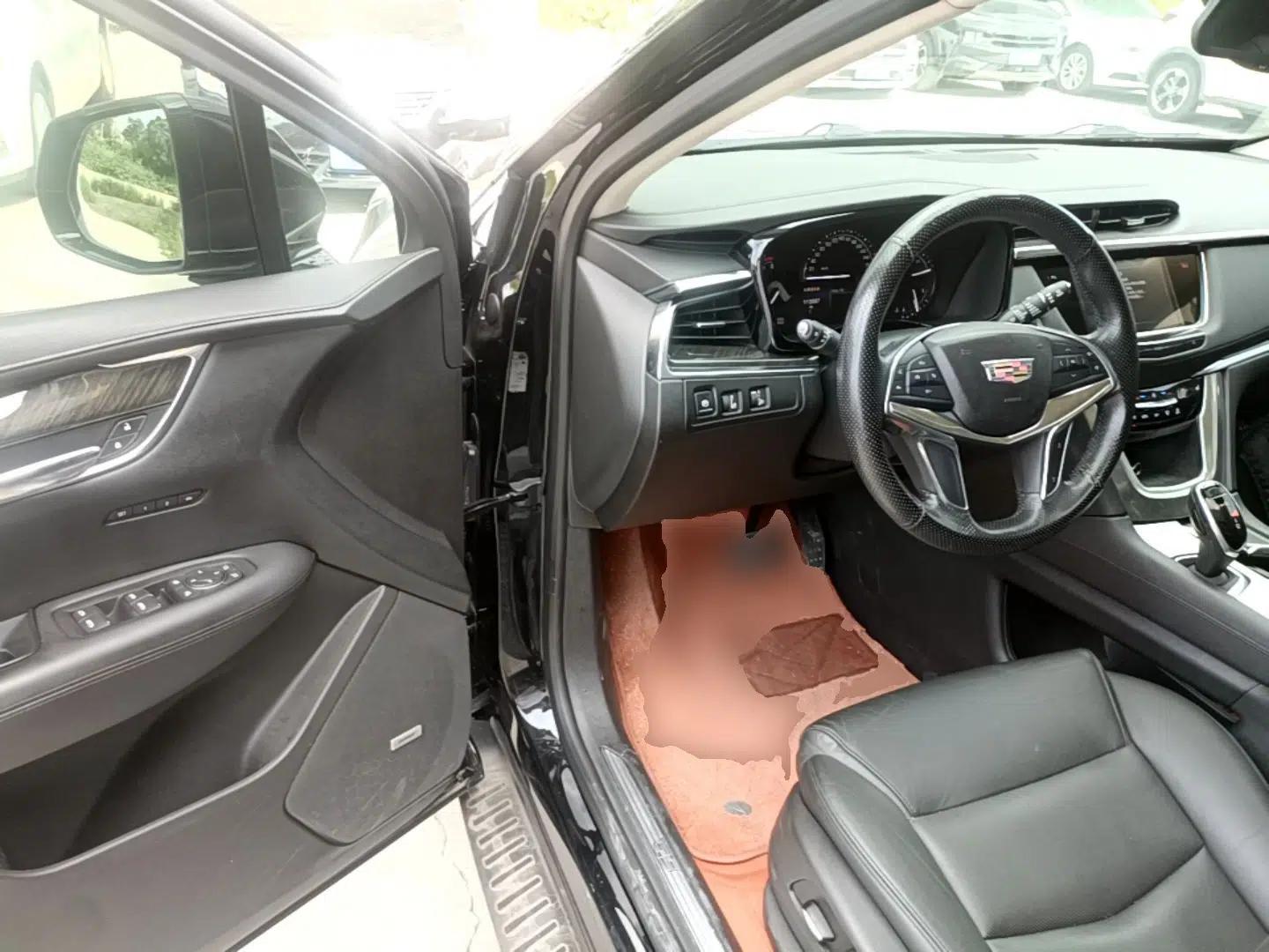 Cadillac XT5 2017 Anniversary Edition 25T Luxury Model — миниатюра 18