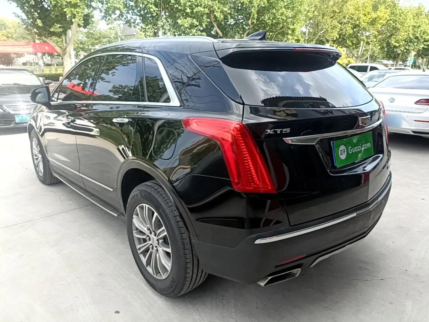 Cadillac XT5 2017 Anniversary Edition 25T Luxury Model — миниатюра 4