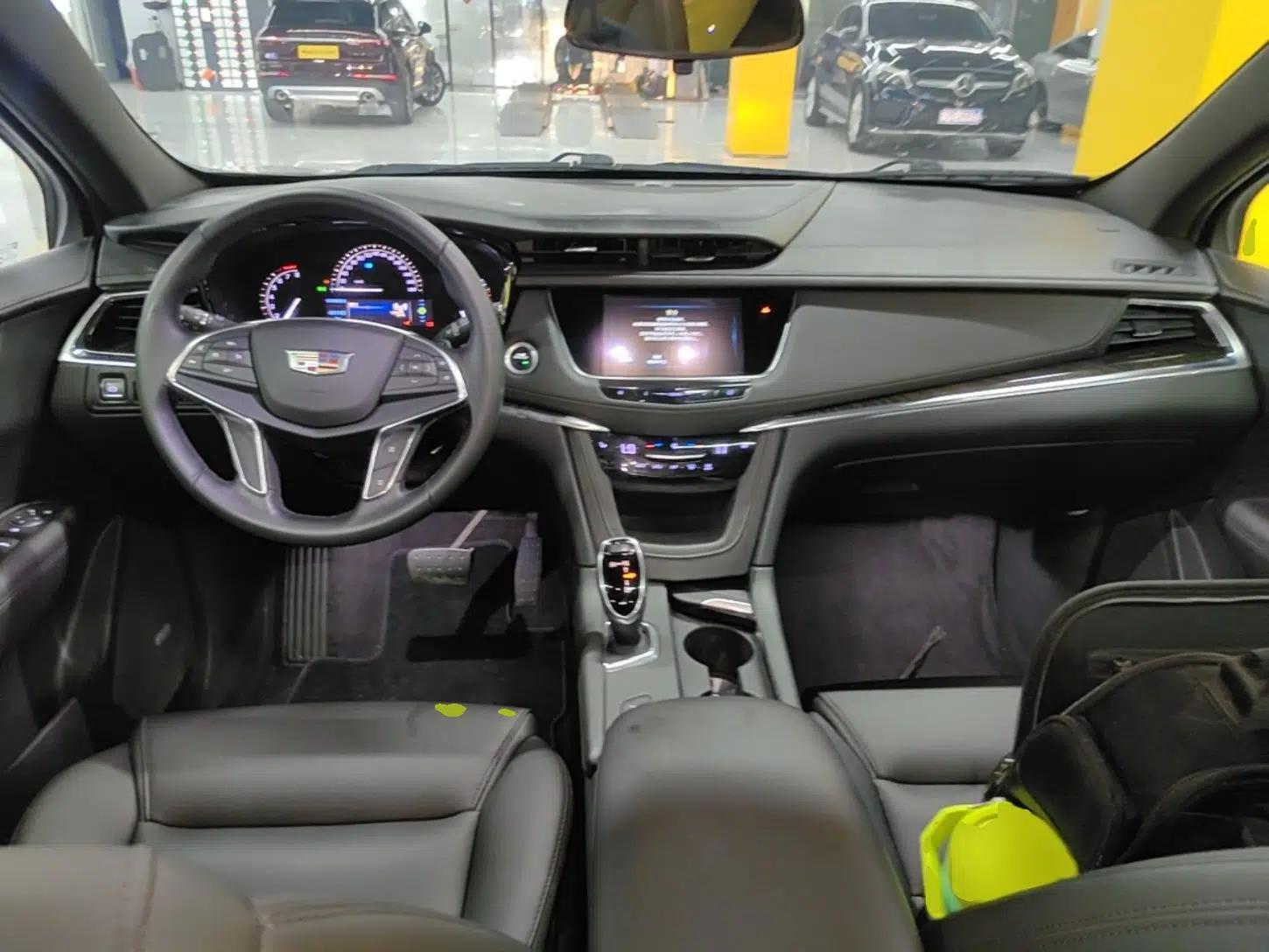Cadillac XT5 2018 28E Four-Wheel Drive Tech Version — миниатюра 12