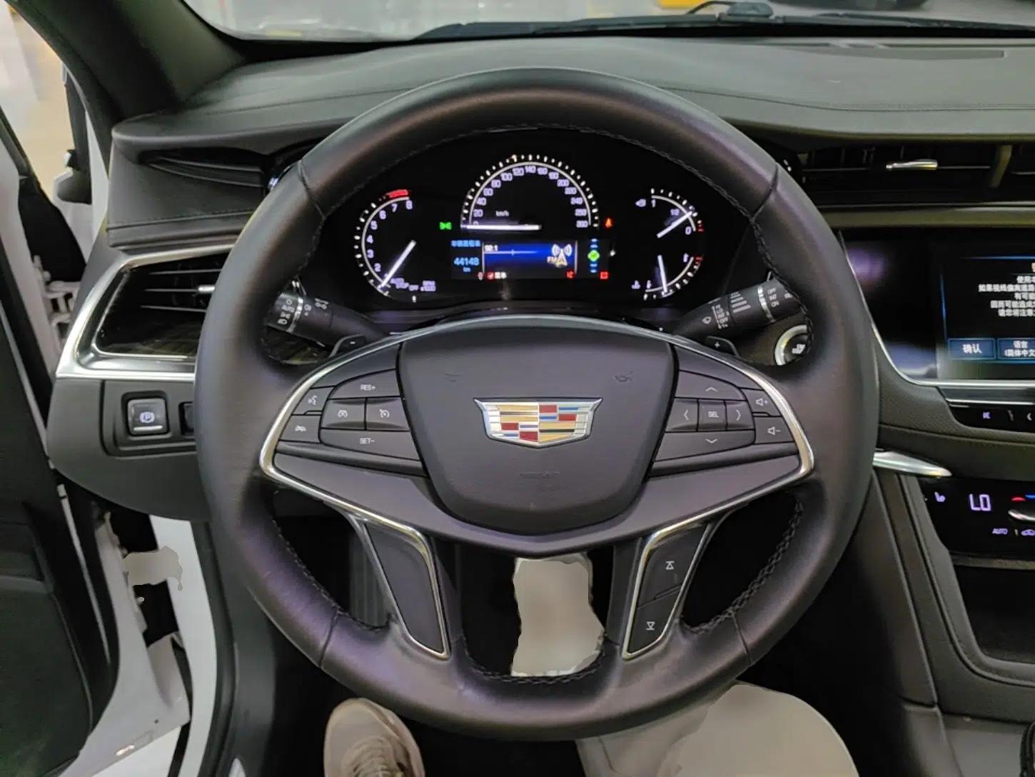 Cadillac XT5 2018 28E Four-Wheel Drive Tech Version — миниатюра 13