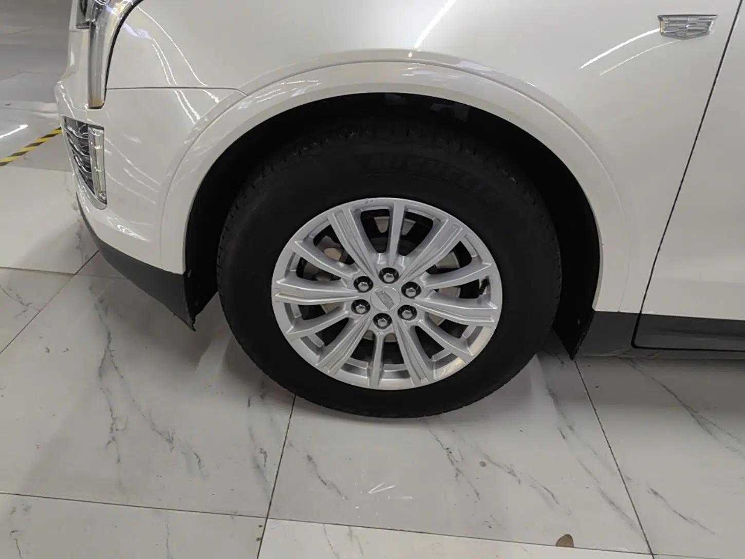 Cadillac XT5 2018 28E Four-Wheel Drive Tech Version — миниатюра 10