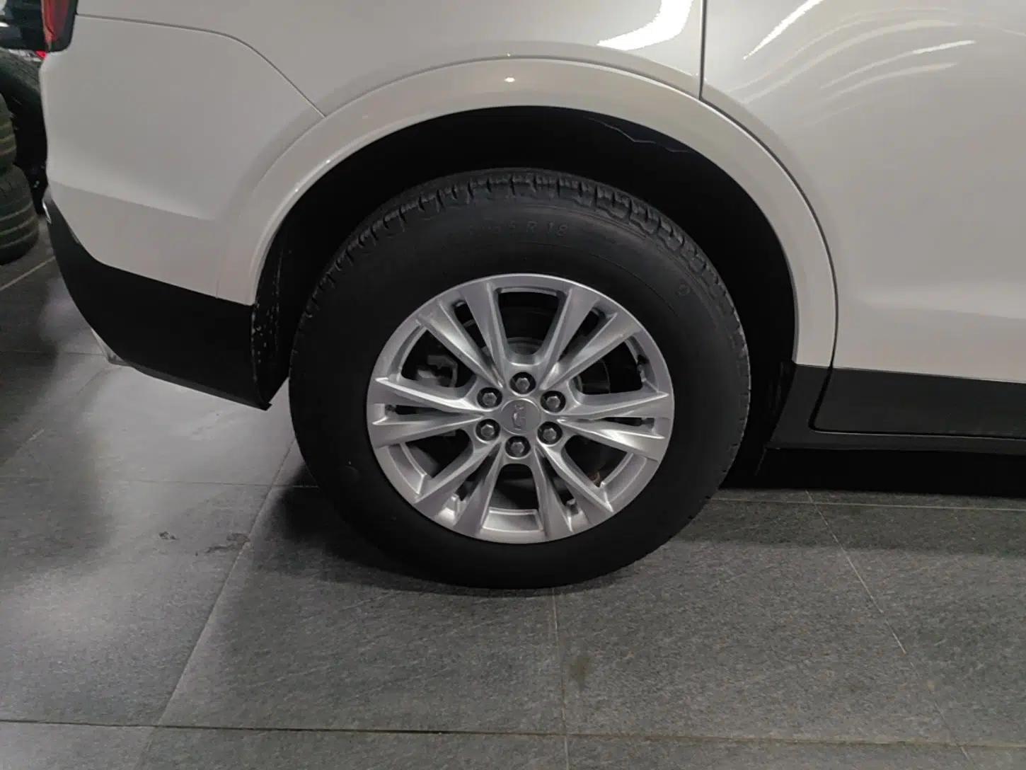 Cadillac XT5 2020 28T Tech Edition — миниатюра 11