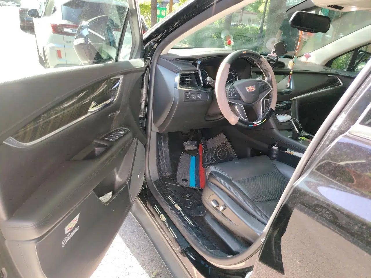 Cadillac XT5 2018 25T Luxury Model — миниатюра 16