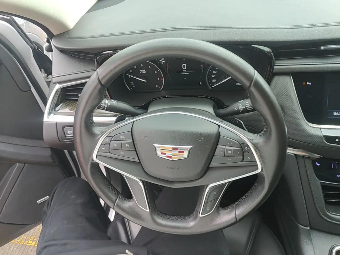 Cadillac XT5 2018 25T Luxury Model — миниатюра 13