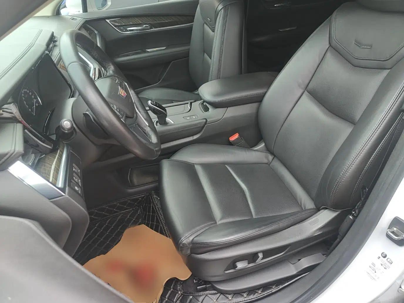 Cadillac XT5 2018 25T Luxury Model — миниатюра 17