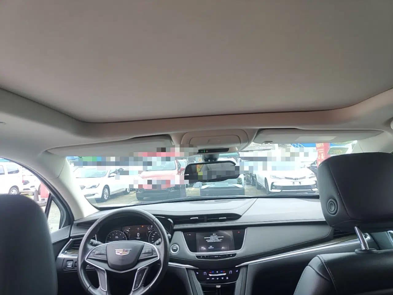 Cadillac XT5 2018 25T Luxury Model — миниатюра 21
