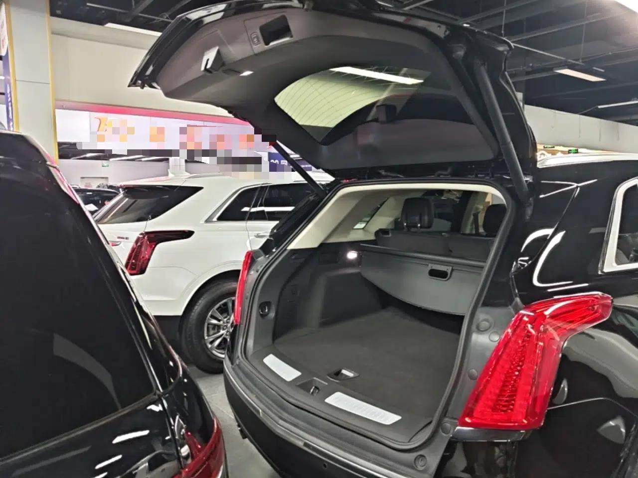 Cadillac XT5 2018 28T Four-Wheel Drive Luxury Model — миниатюра 22