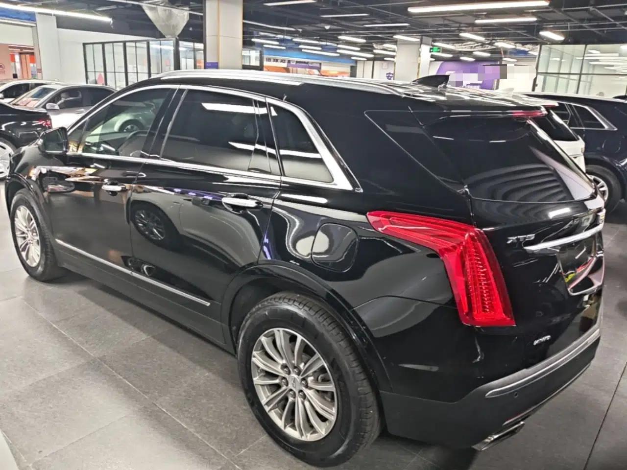 Cadillac XT5 2018 28T Four-Wheel Drive Luxury Model — миниатюра 4
