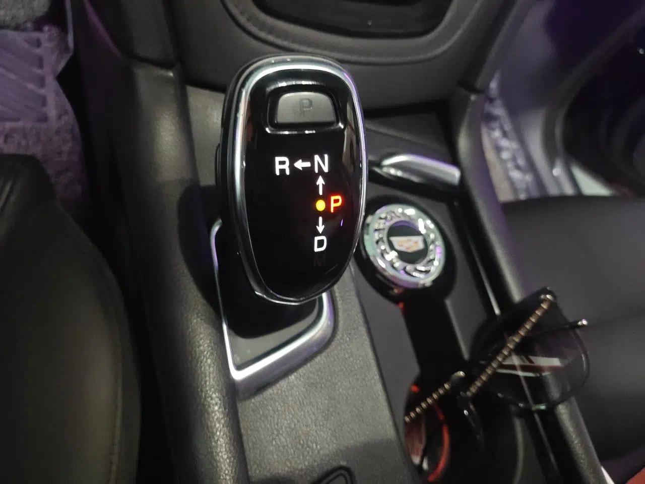 Cadillac XT5 2018 25T Luxury Model — миниатюра 14