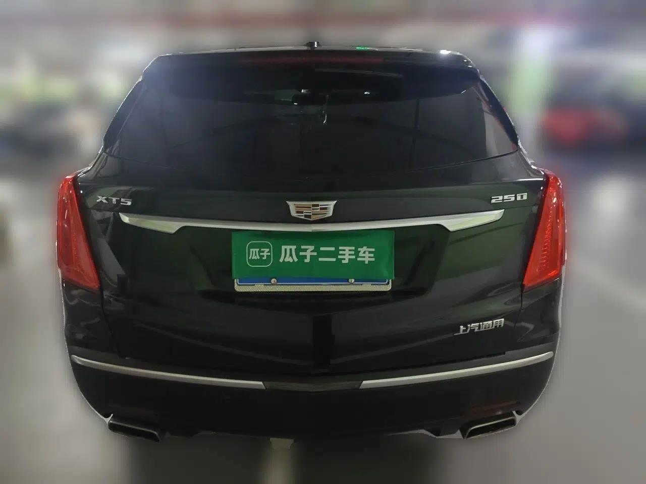 Cadillac XT5 2018 25T Luxury Model — миниатюра 5