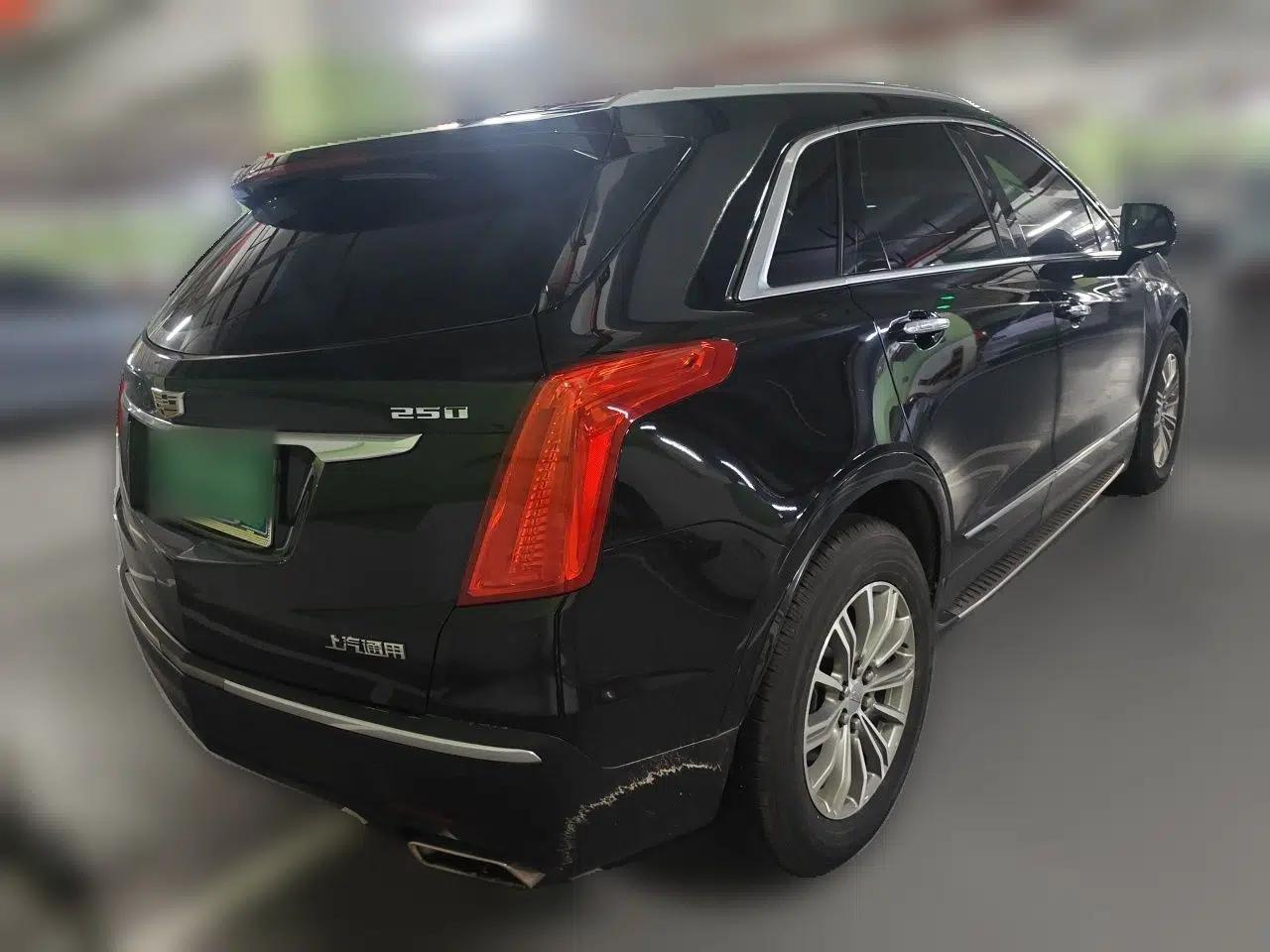Cadillac XT5 2018 25T Luxury Model — миниатюра 6