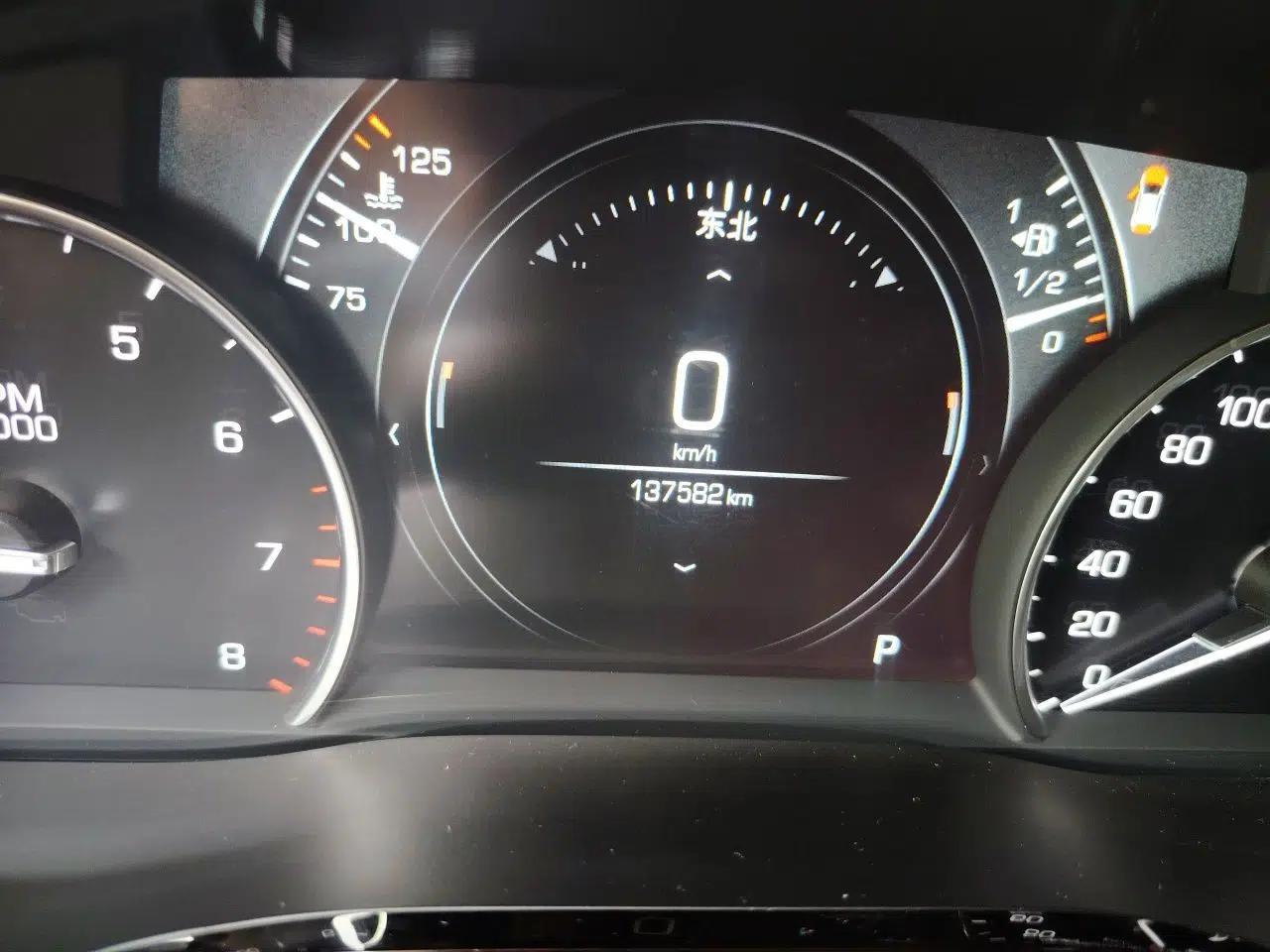 Cadillac XT5 2018 28T Four-Wheel Drive Luxury Model — миниатюра 12