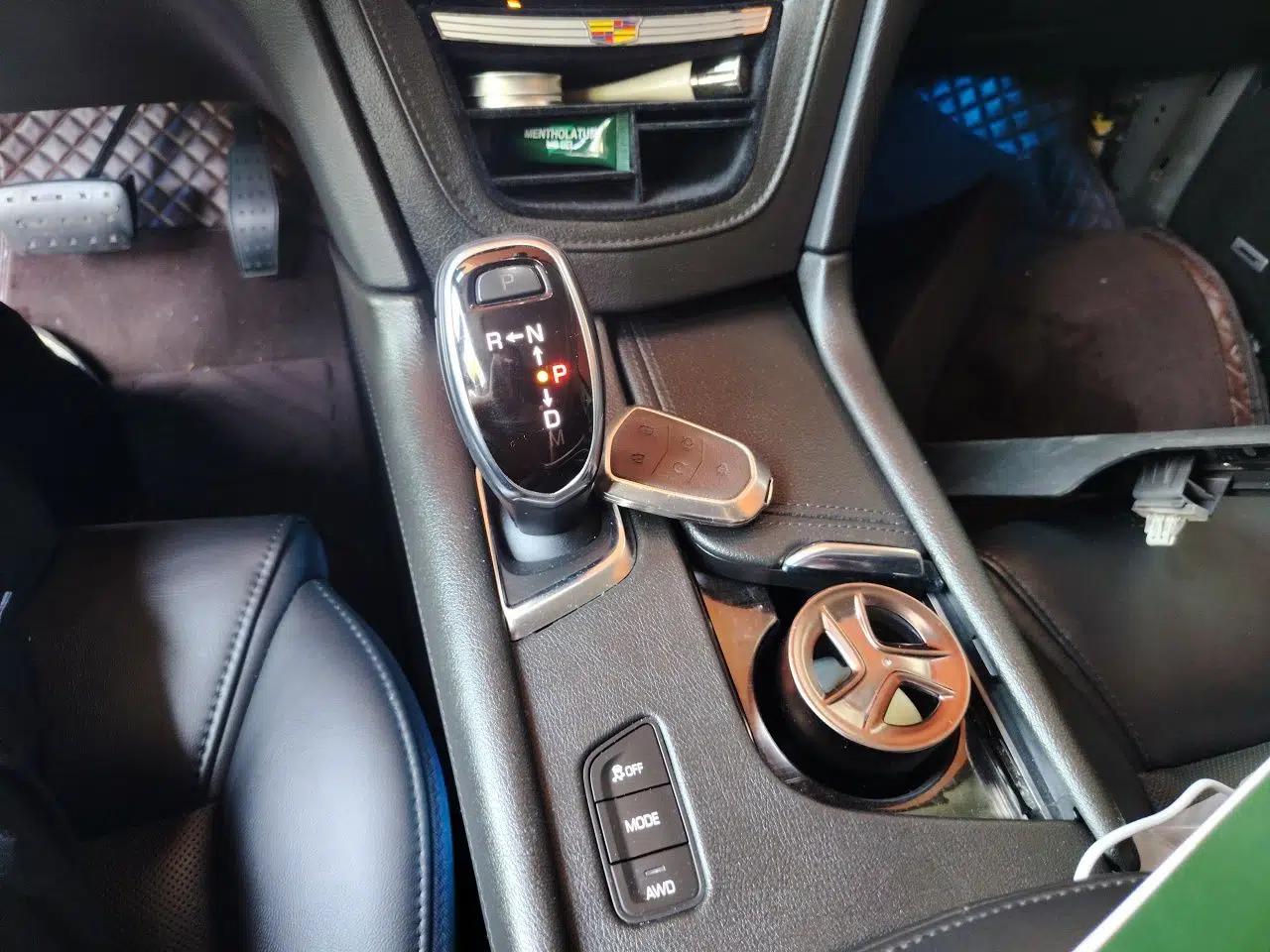 Cadillac XT5 2018 28T Four-Wheel Drive Luxury Model — миниатюра 14