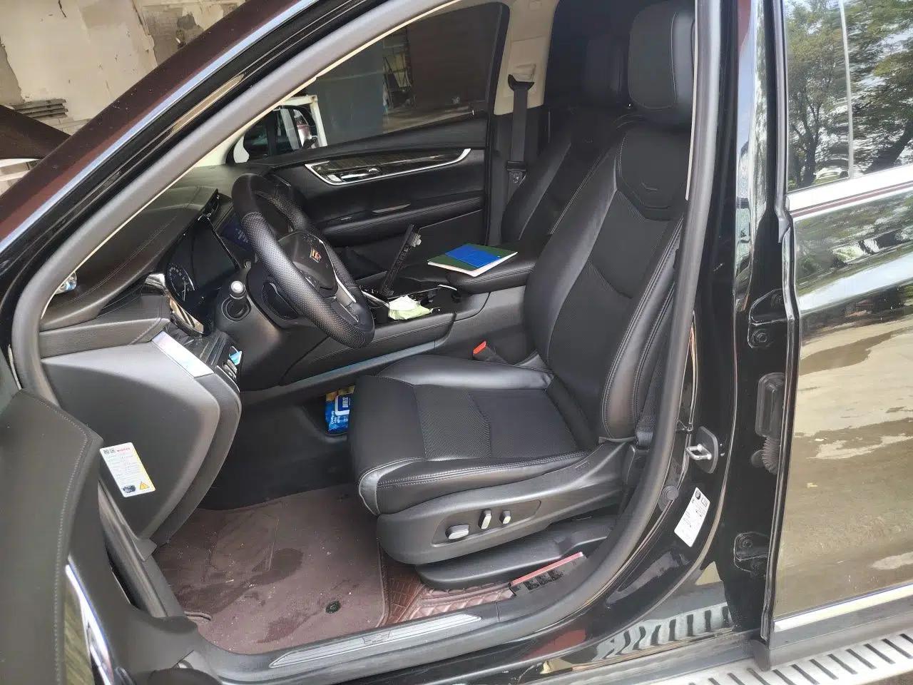 Cadillac XT5 2018 28T Four-Wheel Drive Luxury Model — миниатюра 15