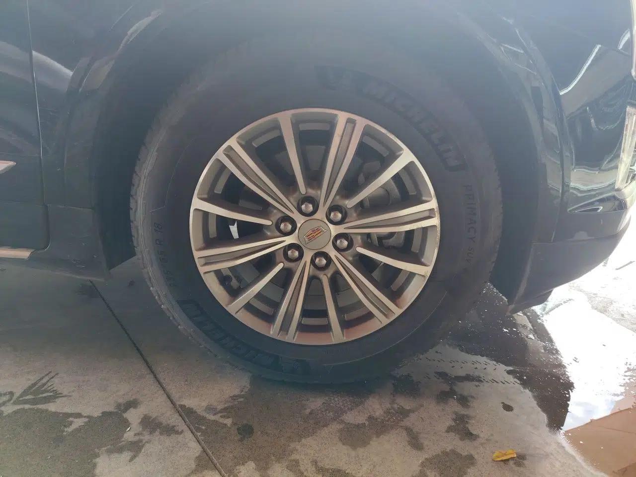 Cadillac XT5 2018 28T Four-Wheel Drive Luxury Model — миниатюра 8