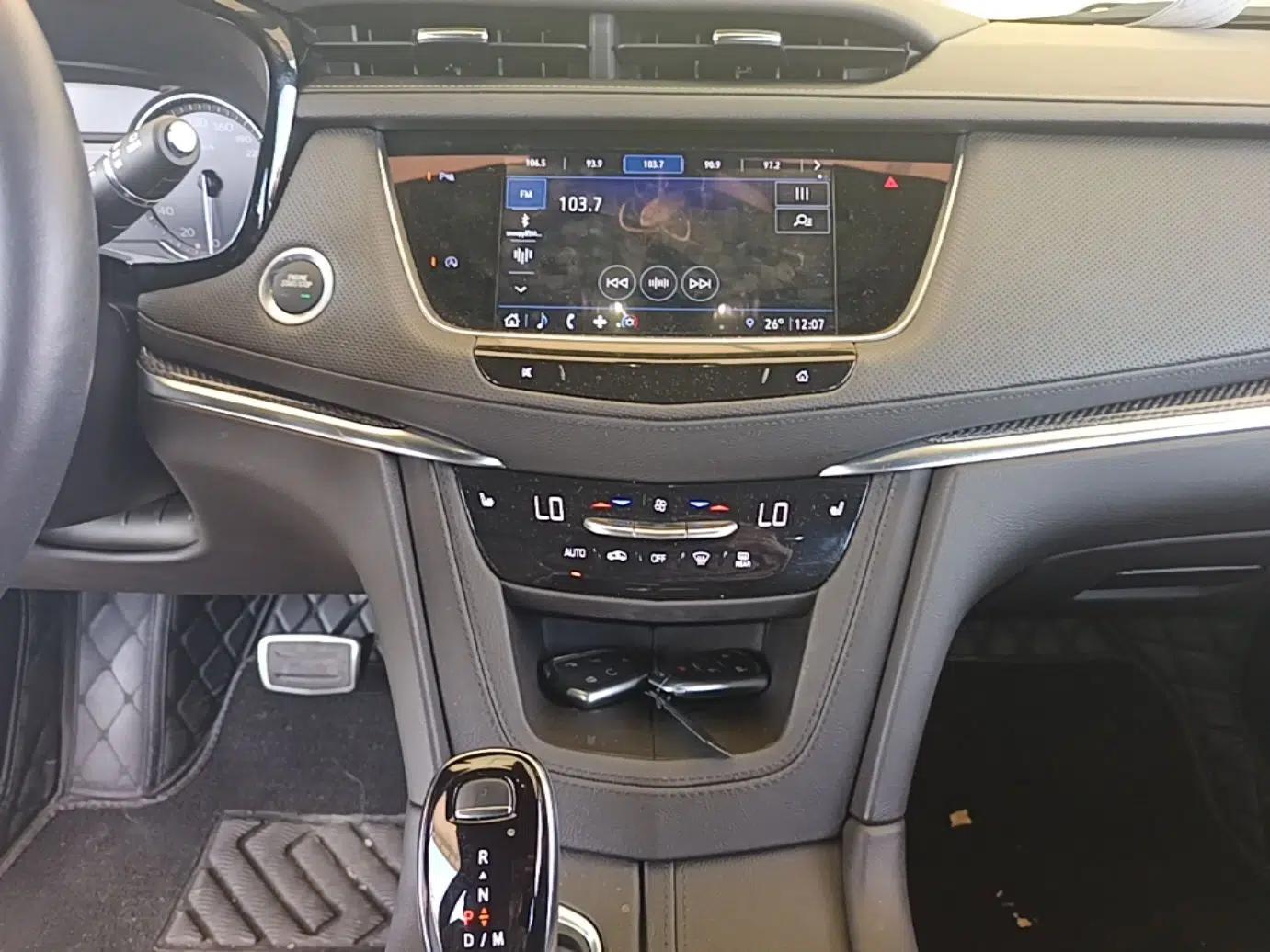 Cadillac XT5 2024 2.0T All-Wheel-Drive Luxury Version (Hummingbird Edition) — миниатюра 15