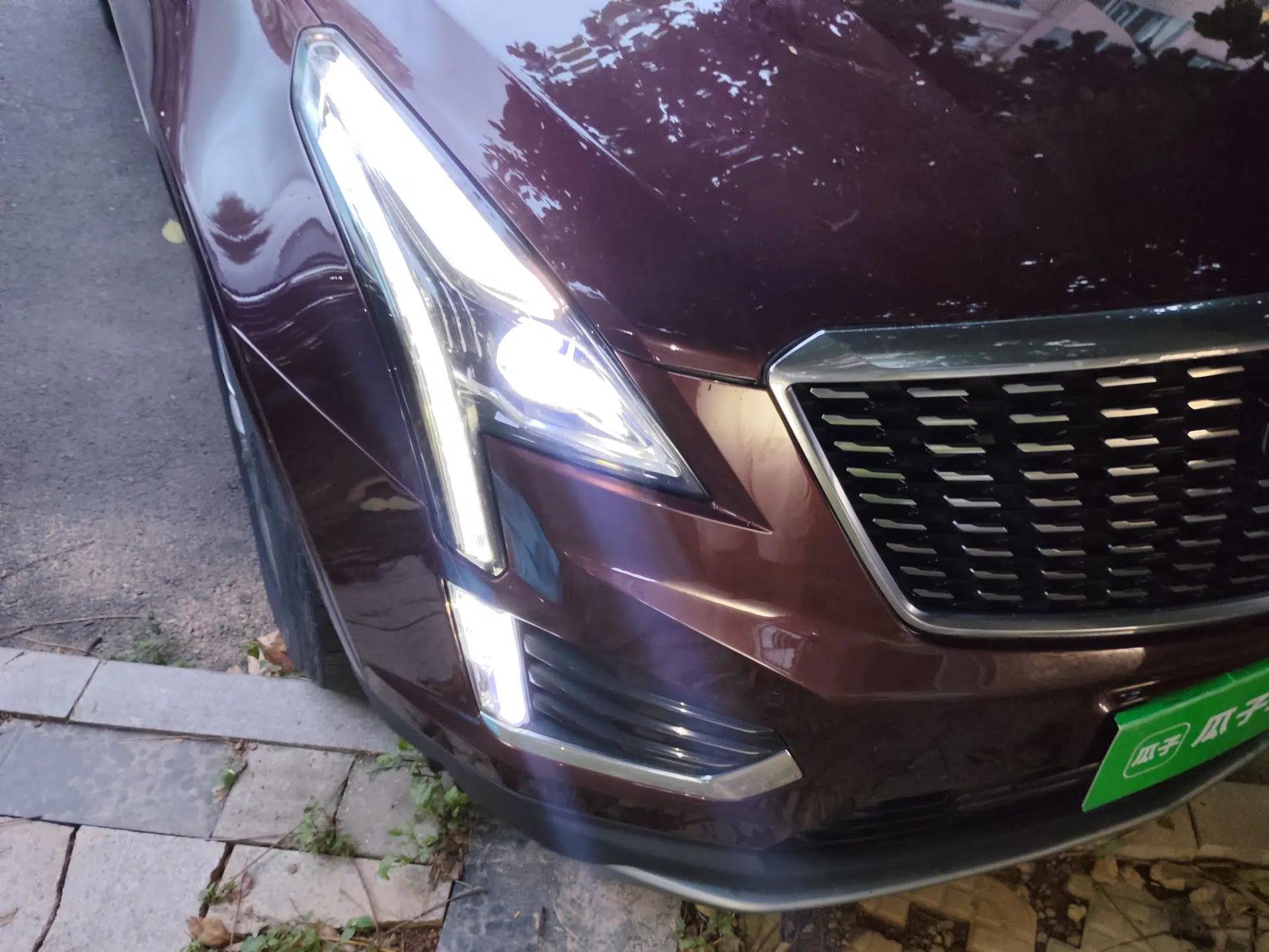 Cadillac XT5 2022 2.0T Two-Wheel Drive Luxury Version — миниатюра 7