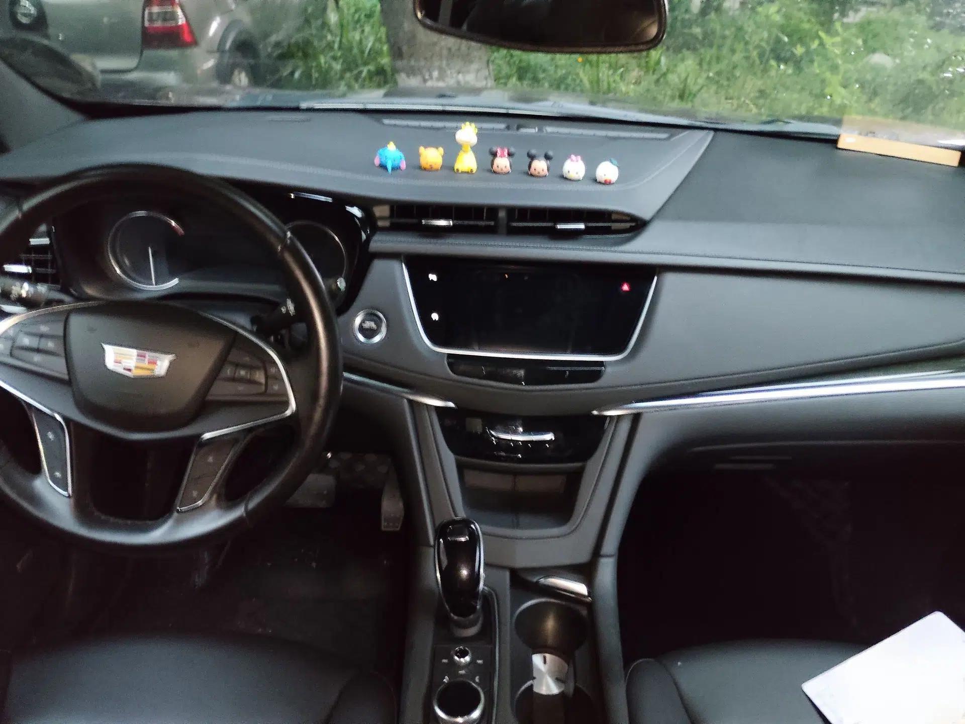 Cadillac XT5 2022 2.0T Two-Wheel Drive Luxury Version — миниатюра 9