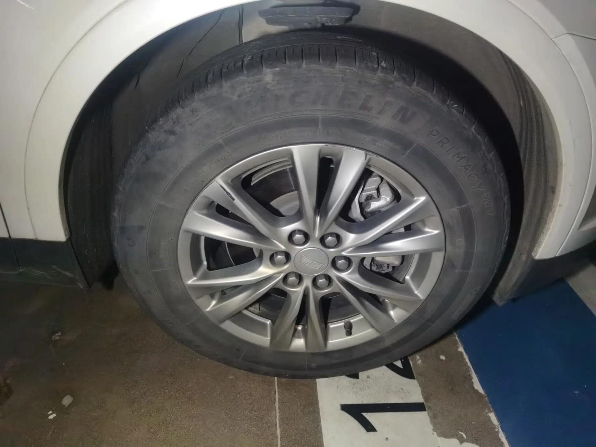 Cadillac XT5 2021 2.0T Two-Wheel Drive Luxury Version — миниатюра 8