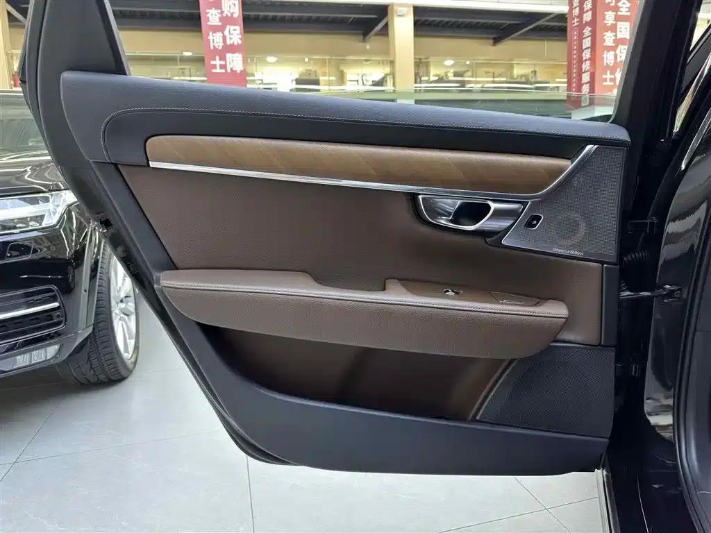 2019 Volvo S90 Plug-in Hybrid T8 E-Drive Hybrid Smart Edition (China VI Emission Standard) — миниатюра 13