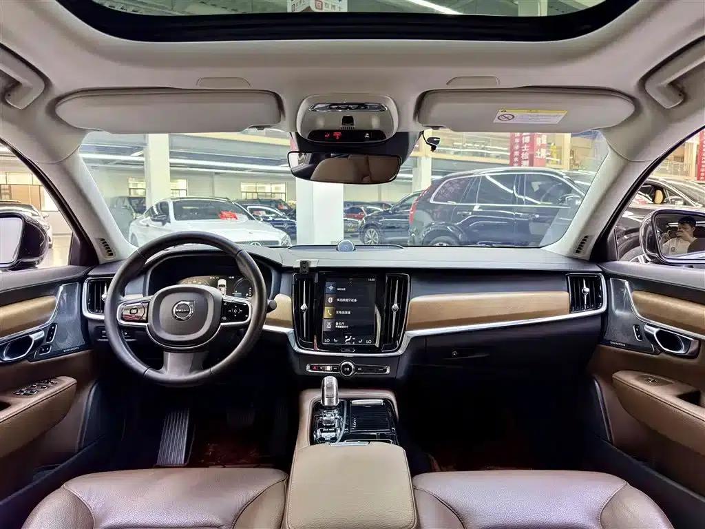 2019 Volvo S90 Plug-in Hybrid T8 E-Drive Hybrid Smart Edition (China VI Emission Standard) — миниатюра 15
