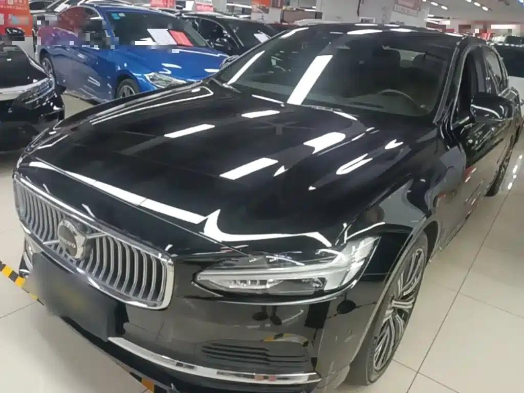2022 Volvo S90 Plug-in Hybrid T8 E-Drive Hybrid, Inscription Luxury Edition — миниатюра 2