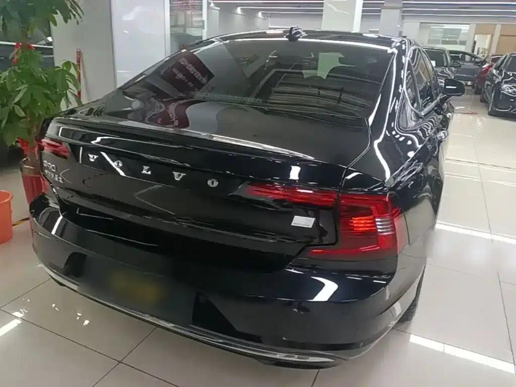 2022 Volvo S90 Plug-in Hybrid T8 E-Drive Hybrid, Inscription Luxury Edition — миниатюра 7
