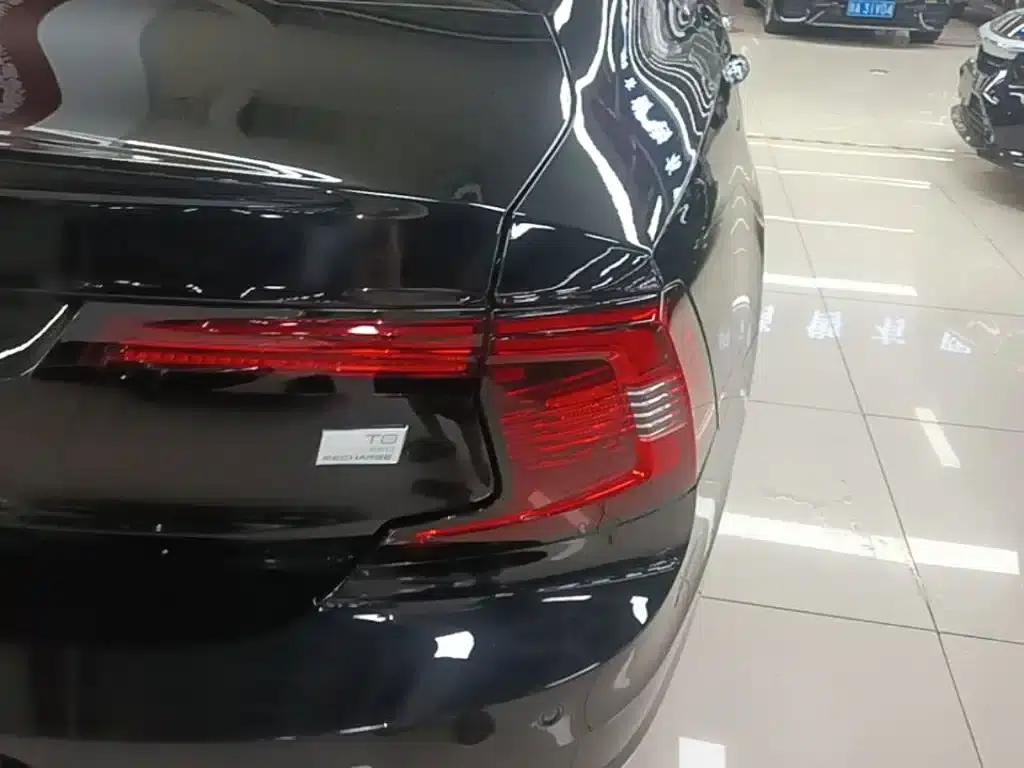 2022 Volvo S90 Plug-in Hybrid T8 E-Drive Hybrid, Inscription Luxury Edition — миниатюра 8