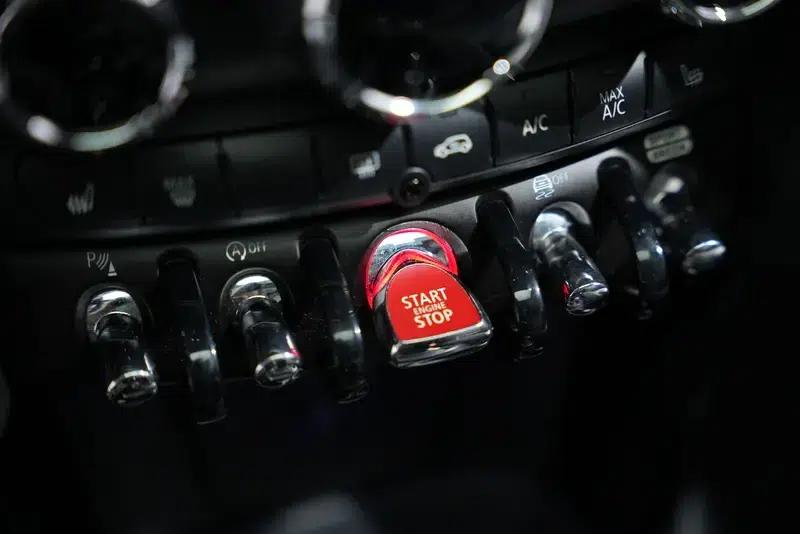 MINI 2021 1.5T COOPER Midnight Black Special Edition — миниатюра 14