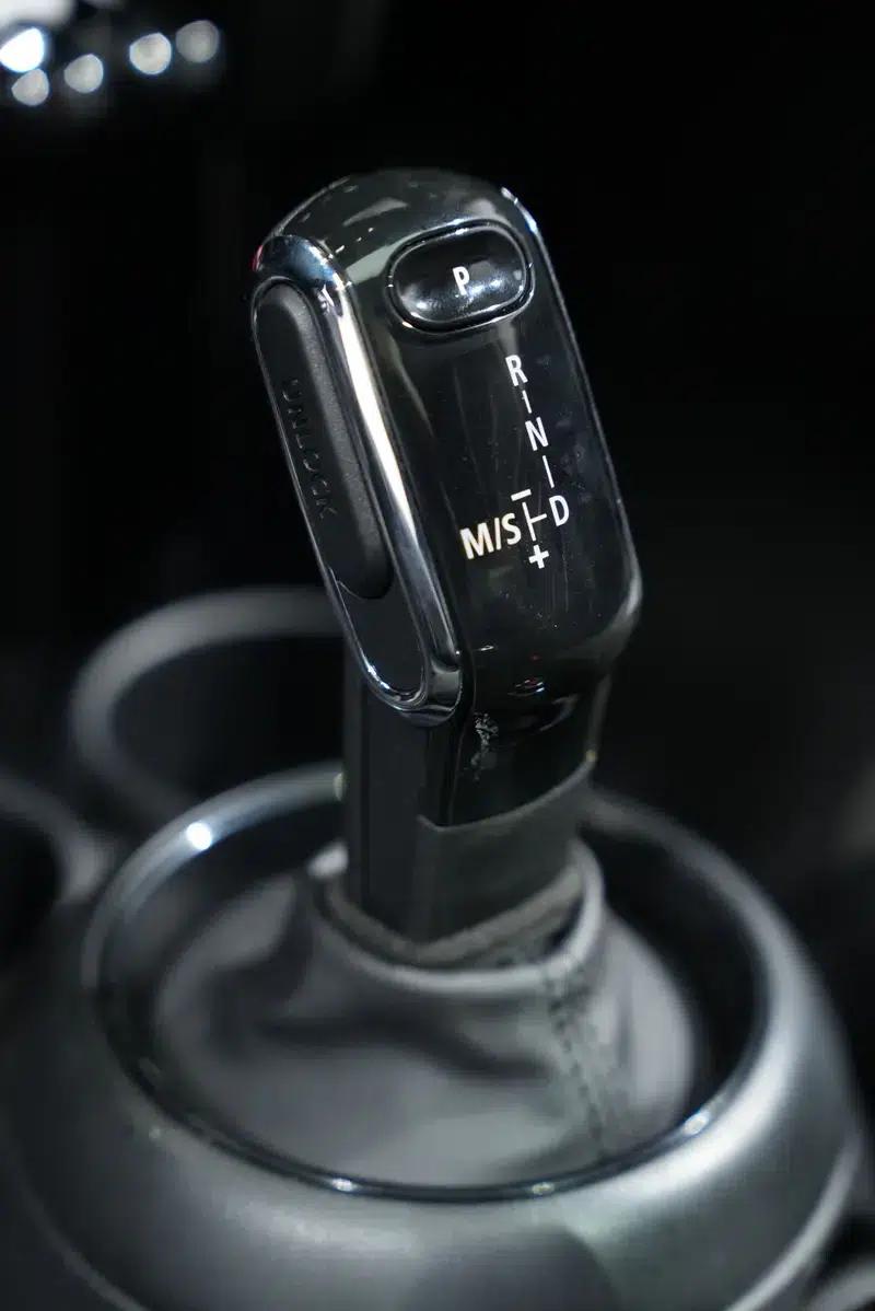 MINI 2021 1.5T COOPER Midnight Black Special Edition — миниатюра 26