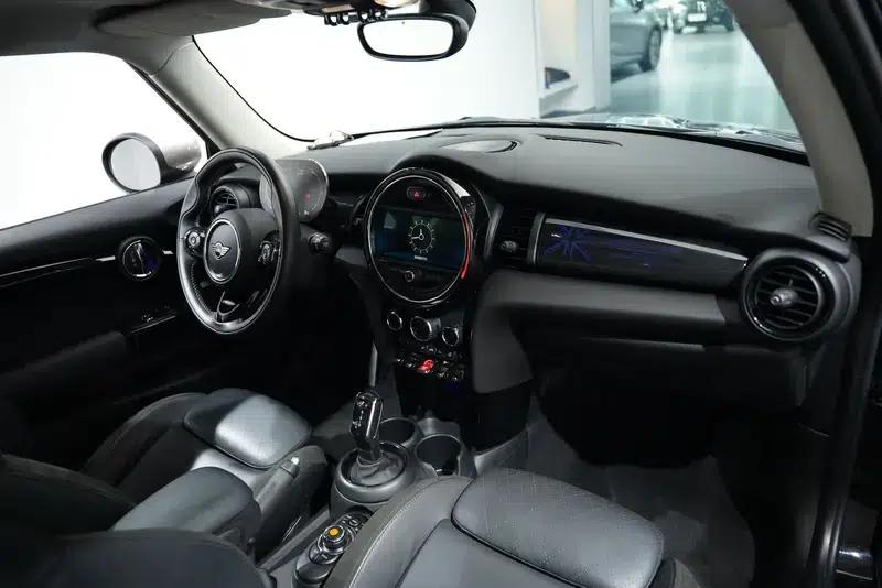 MINI 2021 1.5T COOPER Midnight Black Special Edition — миниатюра 29